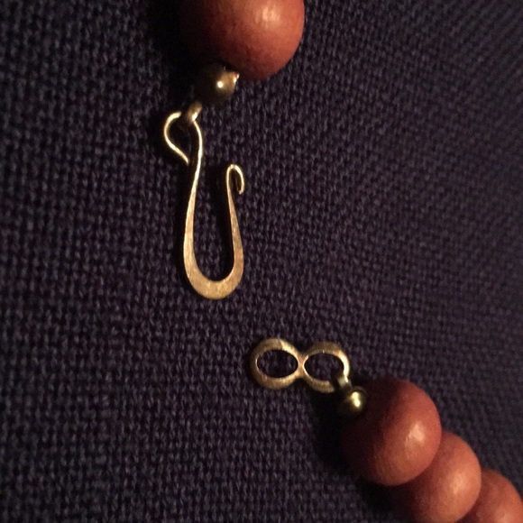 🐞 Boho Vintage Wooden Necklace with pink accent - Picture 3 of 4